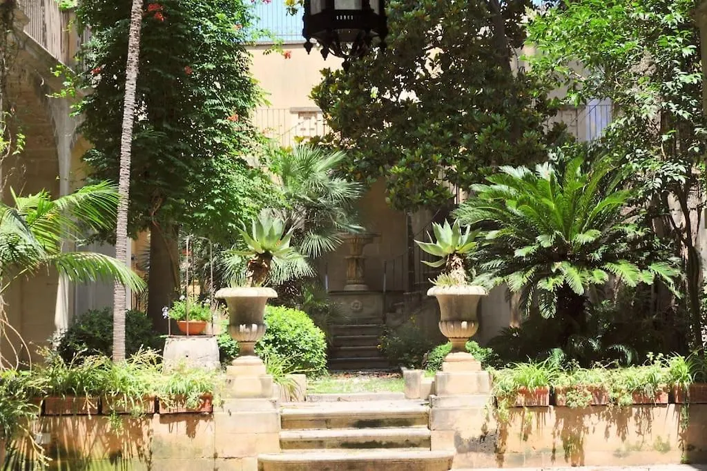 Appartamento Palazzo Apostolico Orsini Lecce 0*,