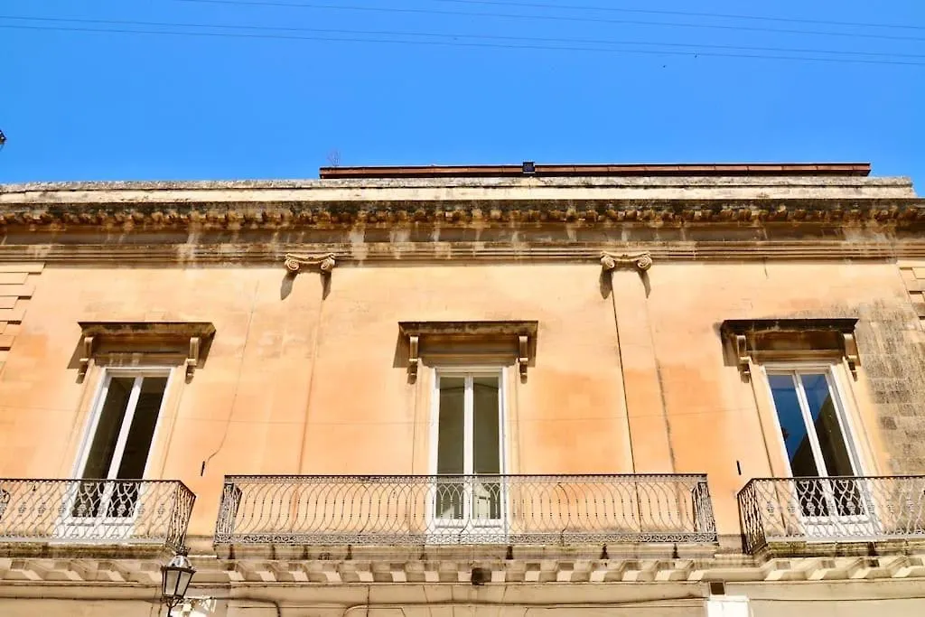 Appartamento Palazzo Apostolico Orsini Lecce